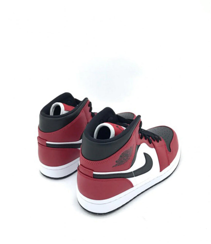 Nike Sneakers UNISEX Mod. Air Jordan 1 Mid Chicago Toe 554724 069 Rosso