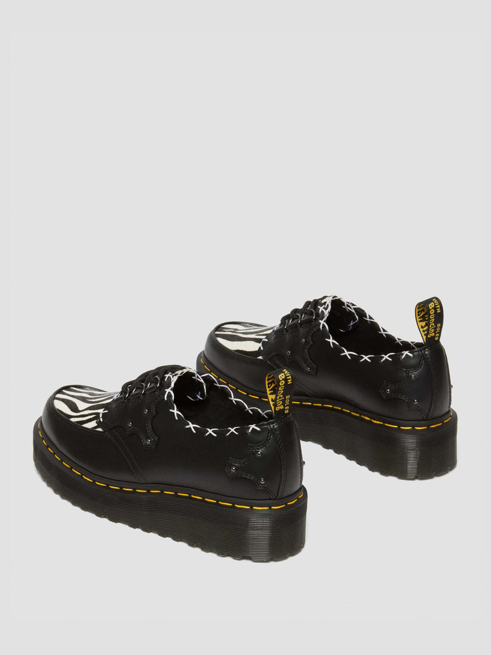 Scarpa Stringata Dr. Martens Ramsey Quad 3I da Donna - Nero