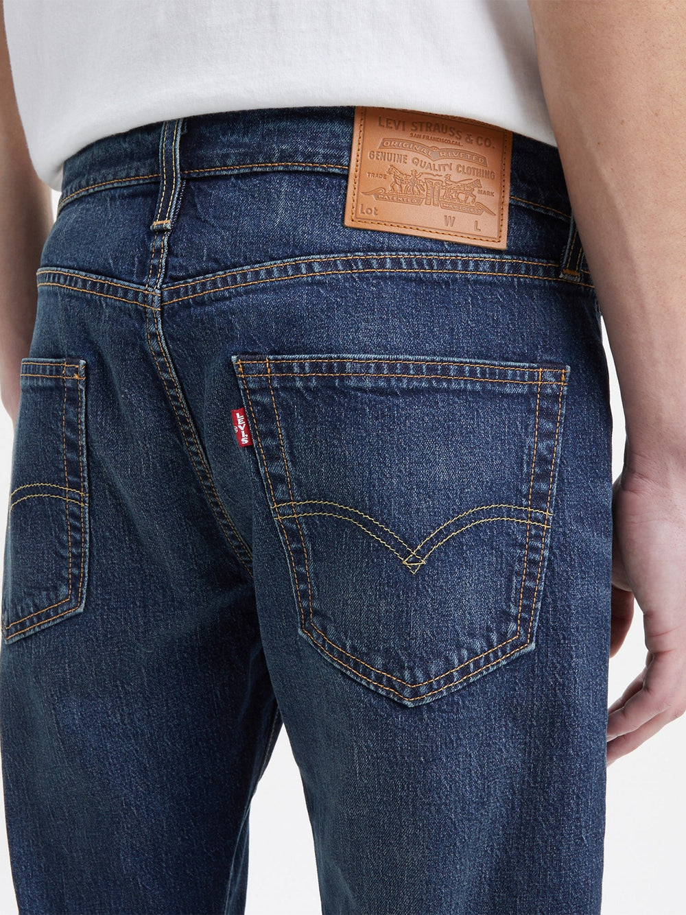 Jeans Tapered Levis 502 da Uomo - Denim