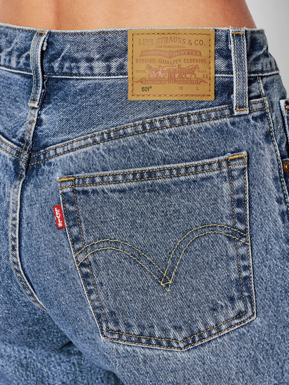 Jeans Mom Levis 501 Crop da Donna - Denim