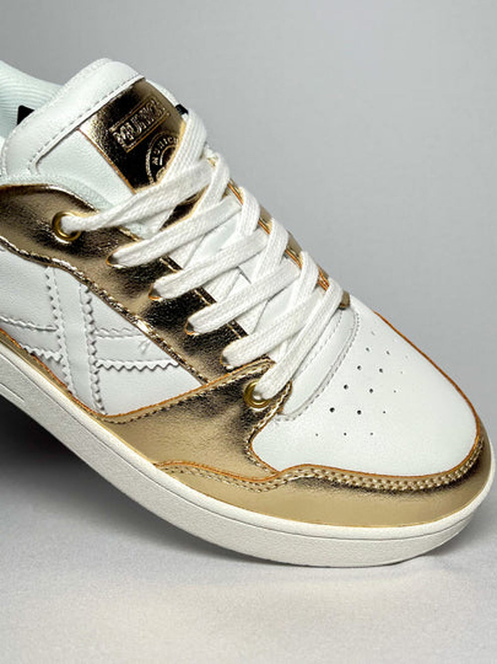 Sneakers Munich Legit Italy 75 da Donna - Oro Bianco