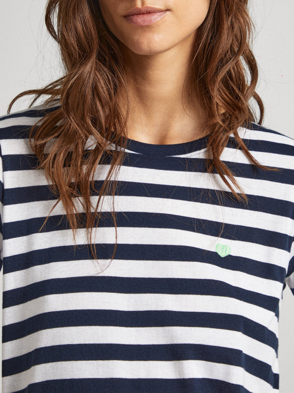 T-shirt Pepe Jeans Jinx da Donna - Bianco Blu