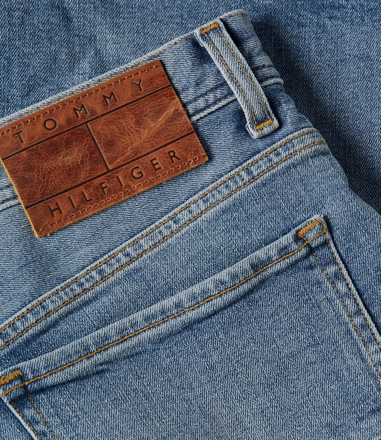 Tommy Hilfiger Bermuda Uomo Mod. MW0MW35172 1BC Denim Blu