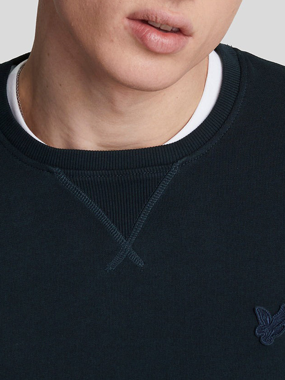 Lyle & Scott Felpa Lyle &amp; Scott Tonal Eagle Crew Neck da Uomo - Blu