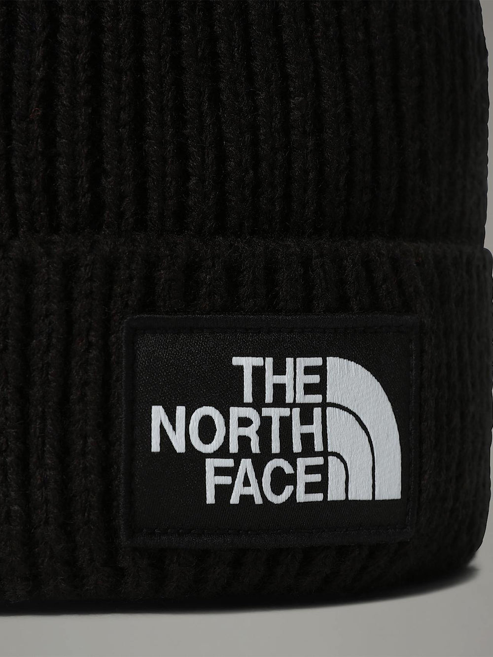 Berretto The North Face Logo Box Cuffed Unisex - Nero