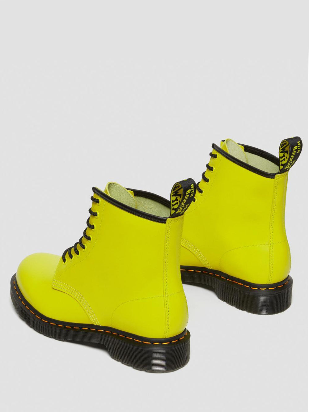 Dr. Martens Anfibio Smooth da Donna Giallo