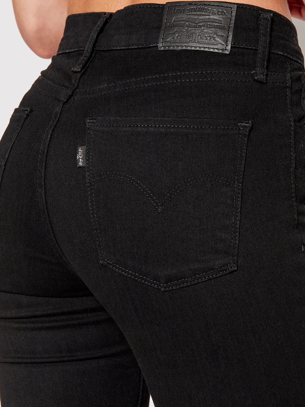 Levis Jeans a vita alta da Donna Nero